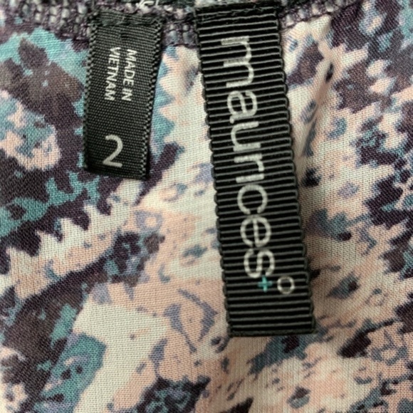 NWOT Maurices Geo/Aztec Print Lattice Back Blouse - Picture 6 of 7